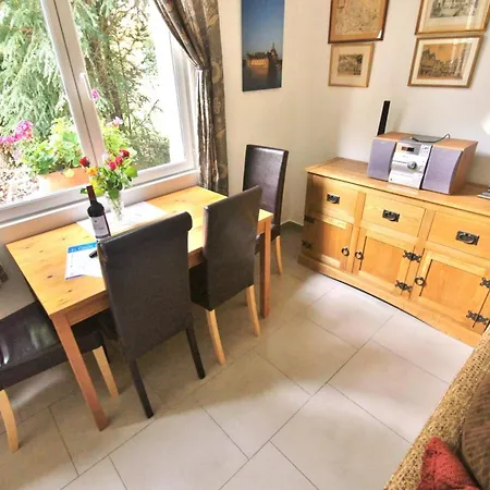 Semesterbostad Paisible Avec Jardin Prive, Proche Commerces, Parking, Wifi, Animaux Acceptes, - Fr-1-526-19 Mouy